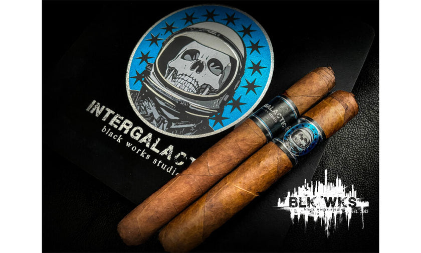 Black Works Intergalactic Robusto