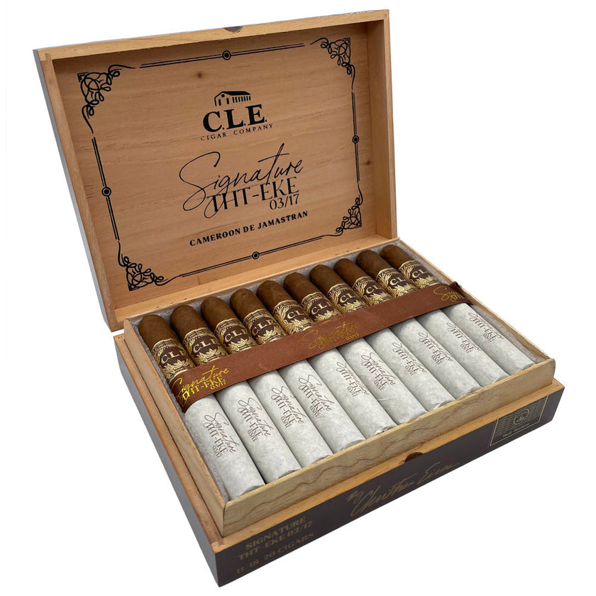 CLE Signature THT-EKE 03/17 11/18