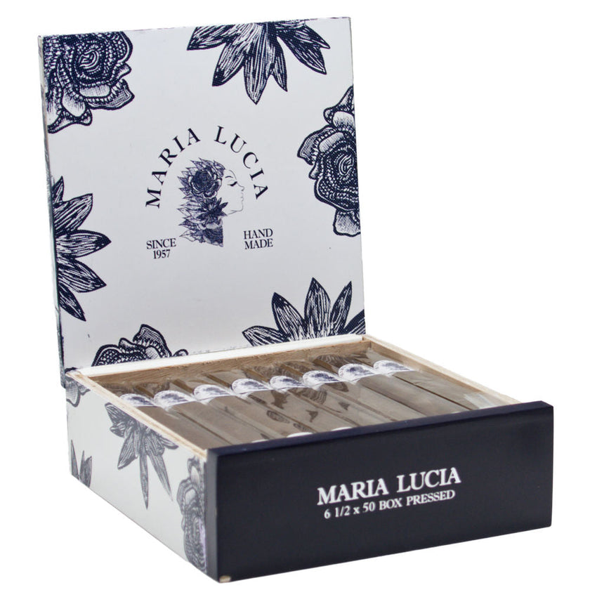 Maria Lucia Toro De Lux