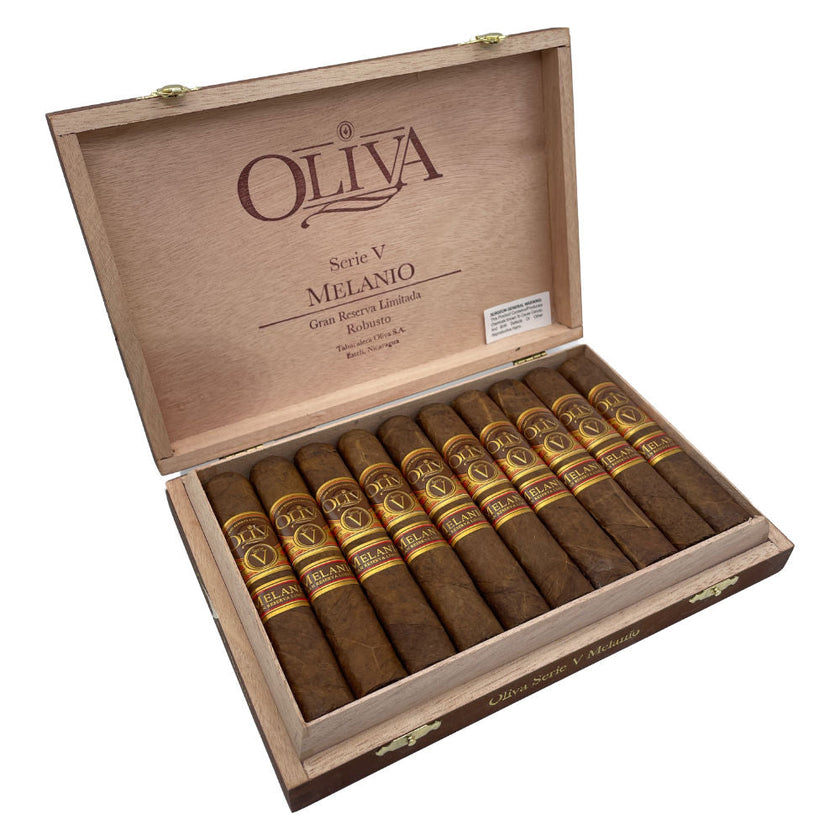 Oliva Serie V Melanio Robusto